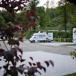 Кемпинг Barbana Lipizzans Camper Park - Pitches For Campers And Tents Радовлица