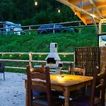 Barbana Lipizzans Camper Park - Pitches For Campers And Tents Кемпинг *