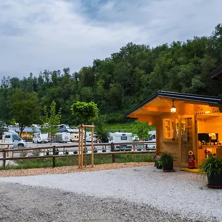 Barbana Lipizzans Camper Park - Pitches For Campers And Tents *