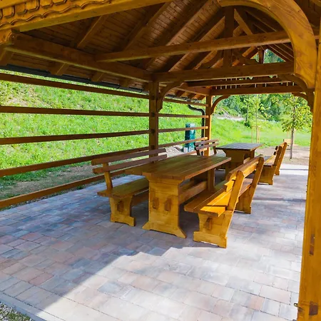 Кемпинг Barbana Lipizzans Camper Park - Pitches For Campers And Tents