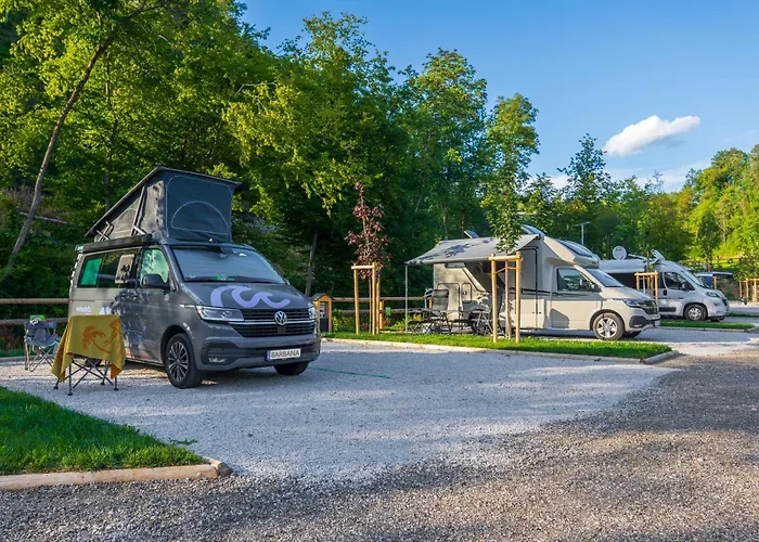 Barbana Lipizzans Camper Park - Pitches For Campers And Tents Kamp