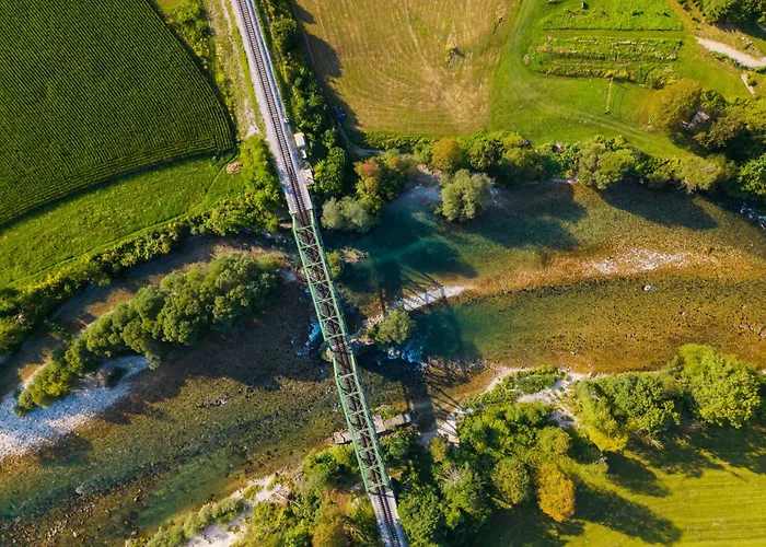 Kemp Barbana Lipizzans Camper Park - Pitches For Campers And Tents Radovljica